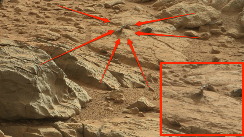 Illustration for article titled Curiosity's Greatest Hits in Its One Year on Mars